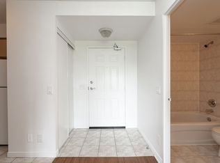 333 Sidney Belsey Cres #50123A-415, Toronto, ON M6M0A2