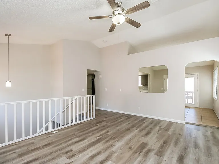 1232 W Riviera Dr — Photo 5
