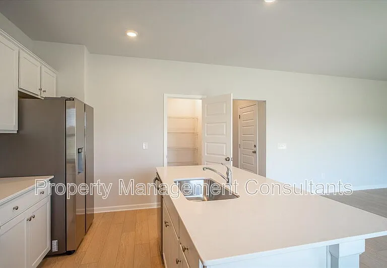 22857 Dashwood Ln — Photo 15