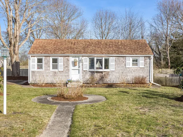 72 Lewis Road, West Yarmouth, MA 02673