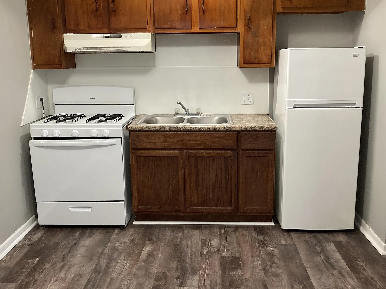 4157 Hamilton St — Photo 1