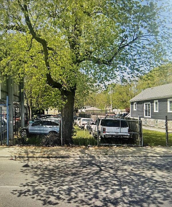 1st image of 506 N Cicero Ave