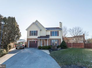 107 Oxford Ct, Stephens City, VA