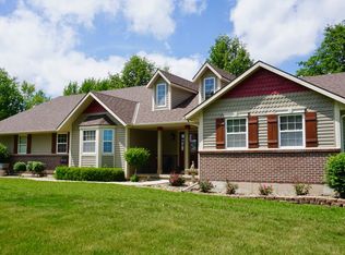 27250 W 215th St, Spring Hill, KS 66083