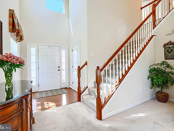 3rd image of 7235 Stallings Dr