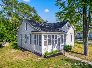 1044 Kenneth St, Muskegon, MI 49442