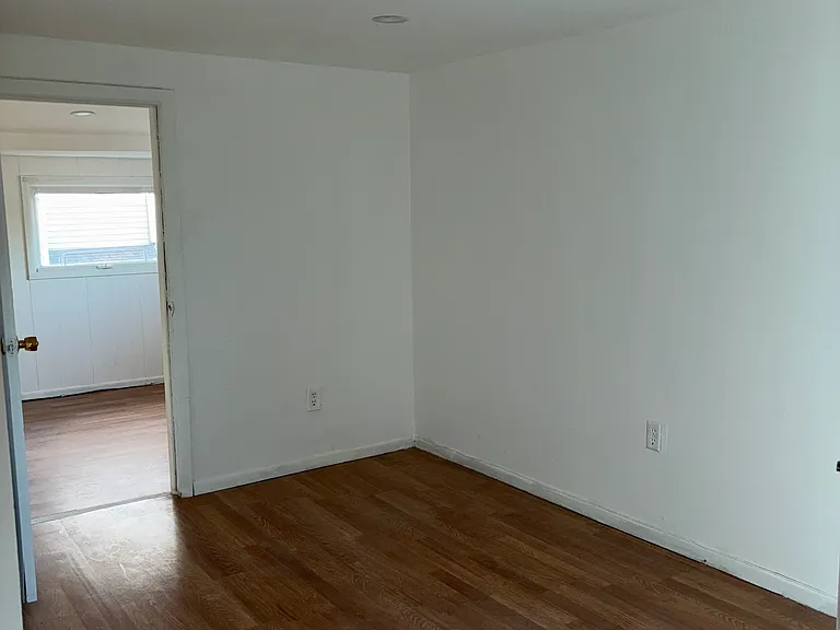 125 Lehigh St — Photo 9