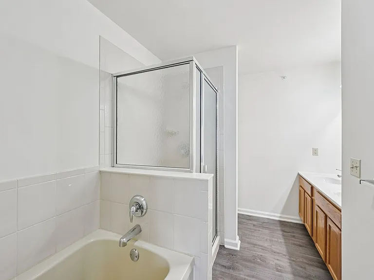 Spring Creek Apartments — Photo 70