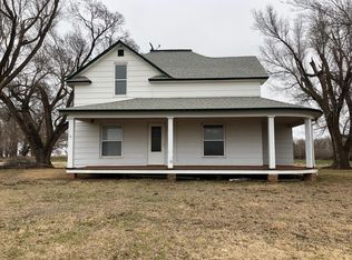 704 NE 100th Ave, Danville, KS 67036