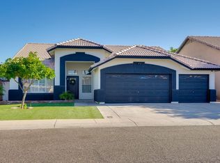 8414 W Willow Ave, Peoria, AZ 85381