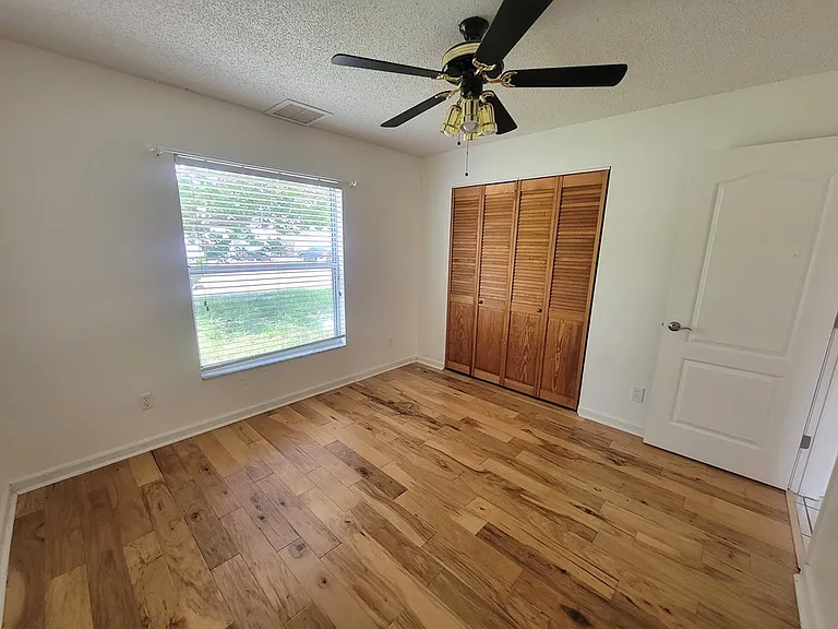 8224 Autumn Oak Ave — Photo 10