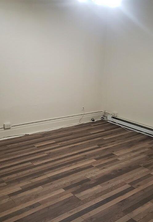 2nd image of 1396 Culver Rd #1