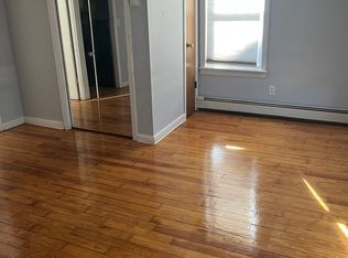 785 King Philip St #2W, Fall River, MA 02724