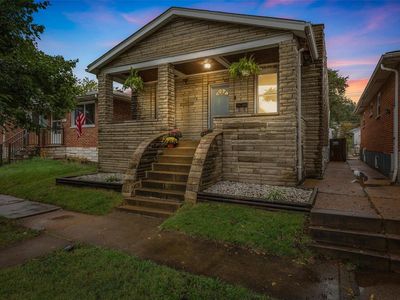 4069 Burgen Ave, Saint Louis, MO, 63116