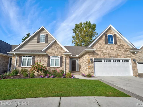 12380 Worthington Ct, Grand Blanc, MI 48439
