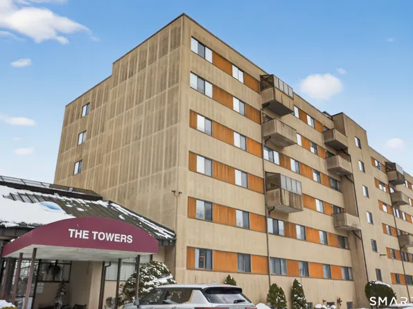 21 Putter Drive #303S, Wallingford, CT 06492