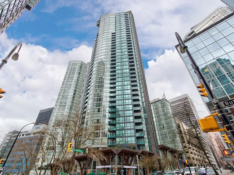 1189 Melville St #501 — Photo 30