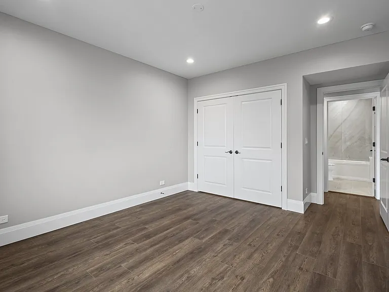 1036 Lake St #3S — Photo 16
