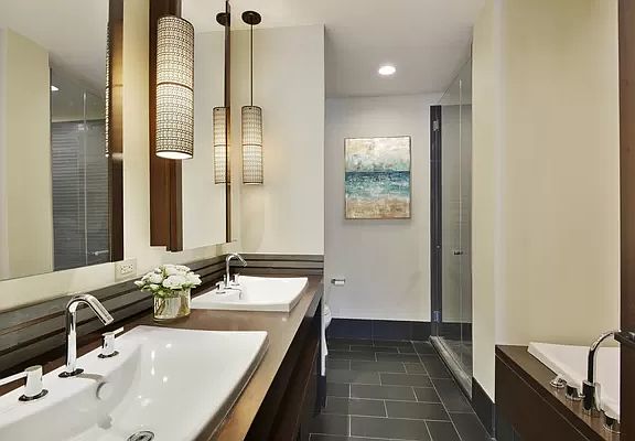5th image of 40 Broad St APT 19FG