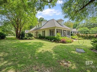 250 Liberty St, Fairhope, AL 36532