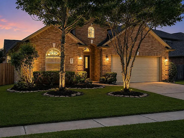 25307 Mallard Bay Ln — Photo 1
