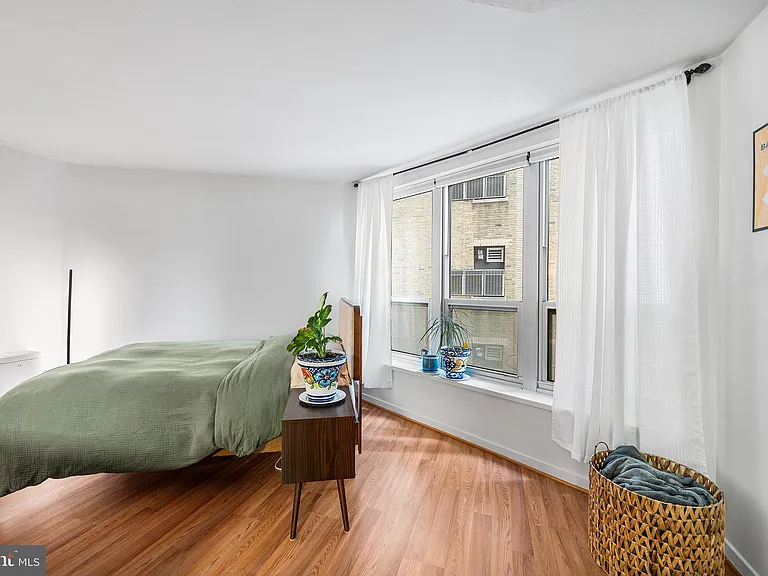 224 W Rittenhouse Sq #30-1002 — Photo 11