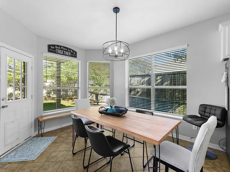 537 Quail Run Dr — Photo 14