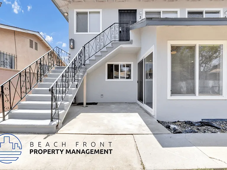 318 E Hazel St — Photo 4