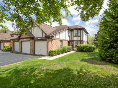 101 E Fabish Dr #101, Buffalo Grove, IL, 60089