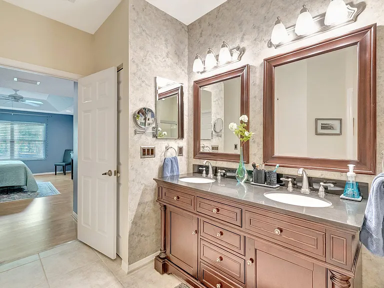 14211 W La Sedona Cir — Photo 23