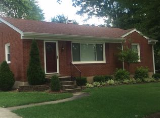 10203 Mary Dell Ln, Louisville, KY 40299