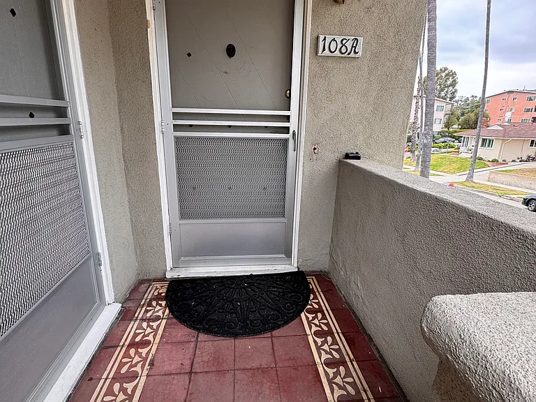 108 E Mountain St #108A — Photo 6
