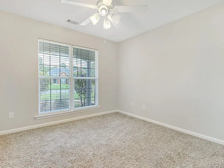127 Williams Ave — Photo 27