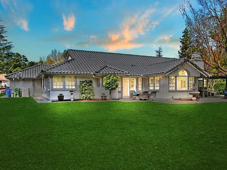 1609 Tanager Ct — Photo 12