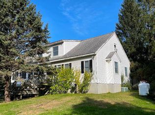 47 Carl Lairs Ln, Tisbury, MA 02568