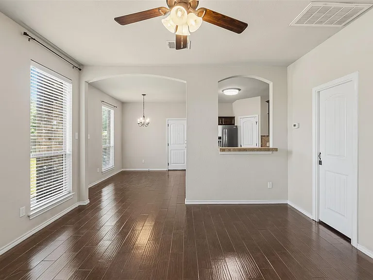 142 Sierra Rose Loop — Photo 6