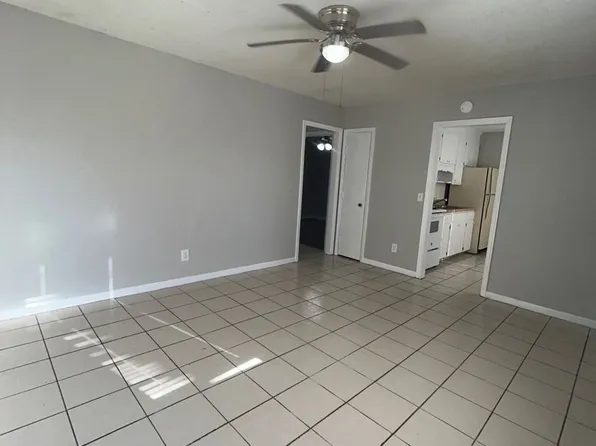 119C Calvin Ct, West Columbia, SC 29170