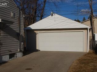 4410 Trumbull Dr, Flint, MI 48504