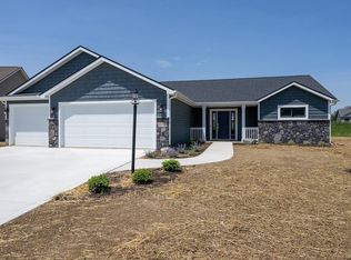 13070 Crape Myrtle Cv, Fort Wayne, IN 46814