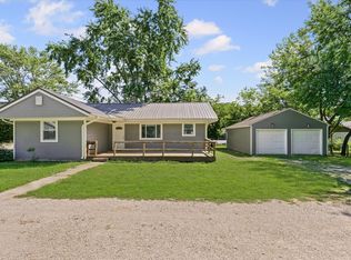 305 W John St, Champaign, IL 61820