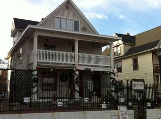 2520 Hennepin Ave, Minneapolis, MN 55405