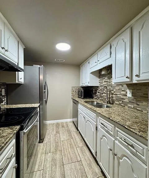 15 Nantucket Dr — Photo 7