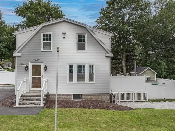 291 South Rd, Bedford, MA 01730