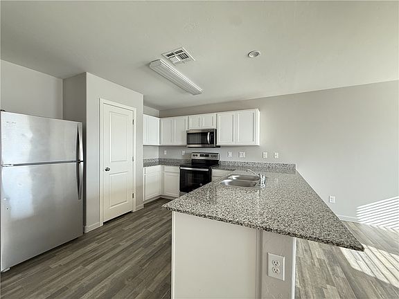 2nd image of 1602 Paige Drive
