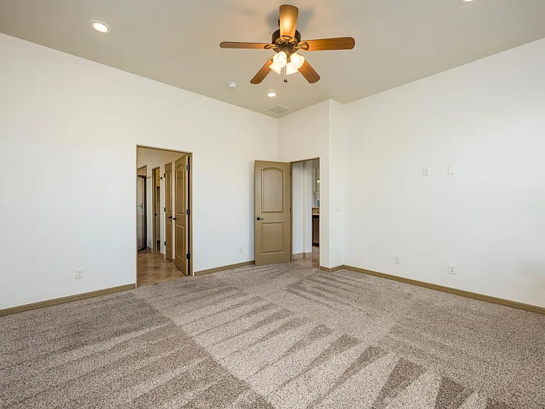 3685 Santa Marcella Ave — Photo 14