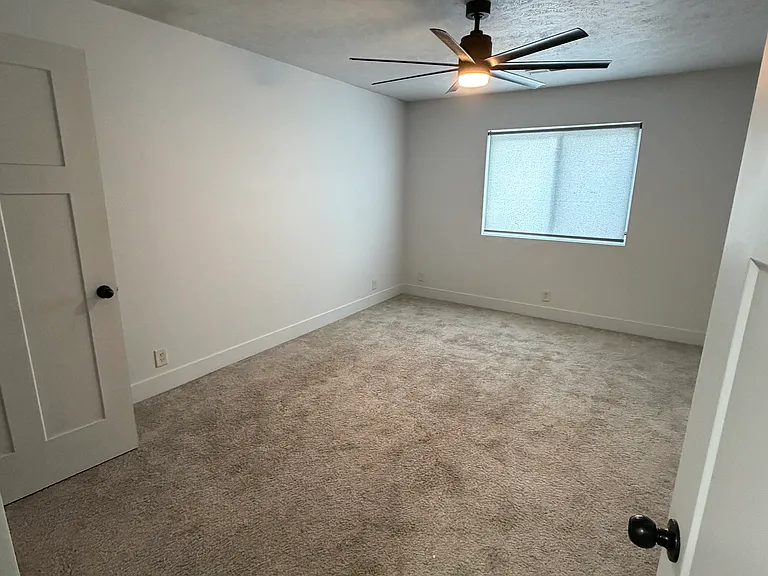 3826 S 47th St #2 — Photo 6