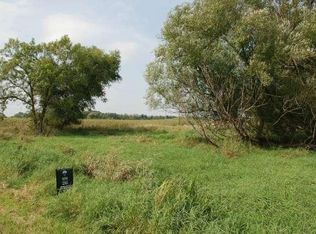 19505 River Rd, Brookfield, WI 53045