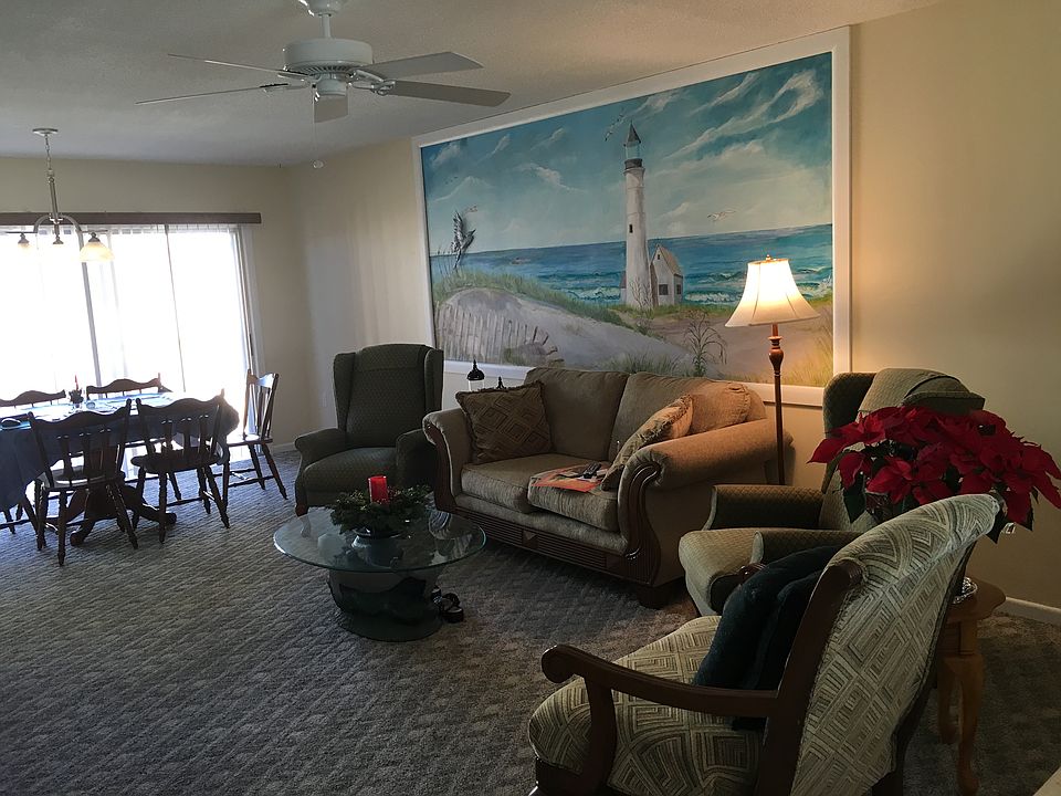 1st image of 511 N Atlantic #32