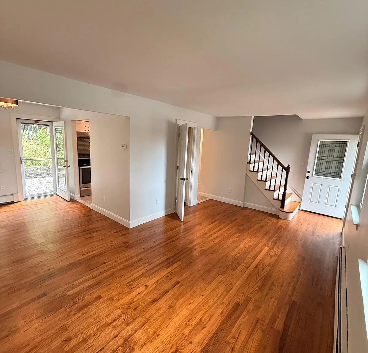 24A Van Wicklen Ct, Northport — Photo 4