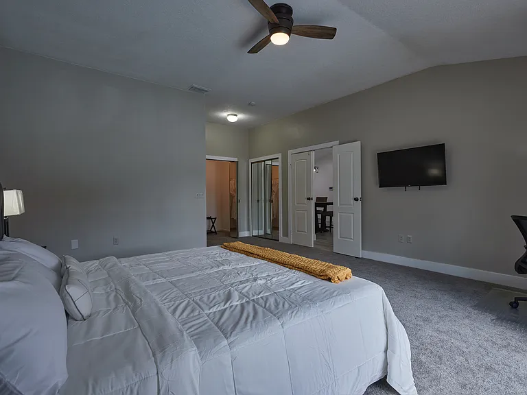 2602 Wrencrest Cir — Photo 15